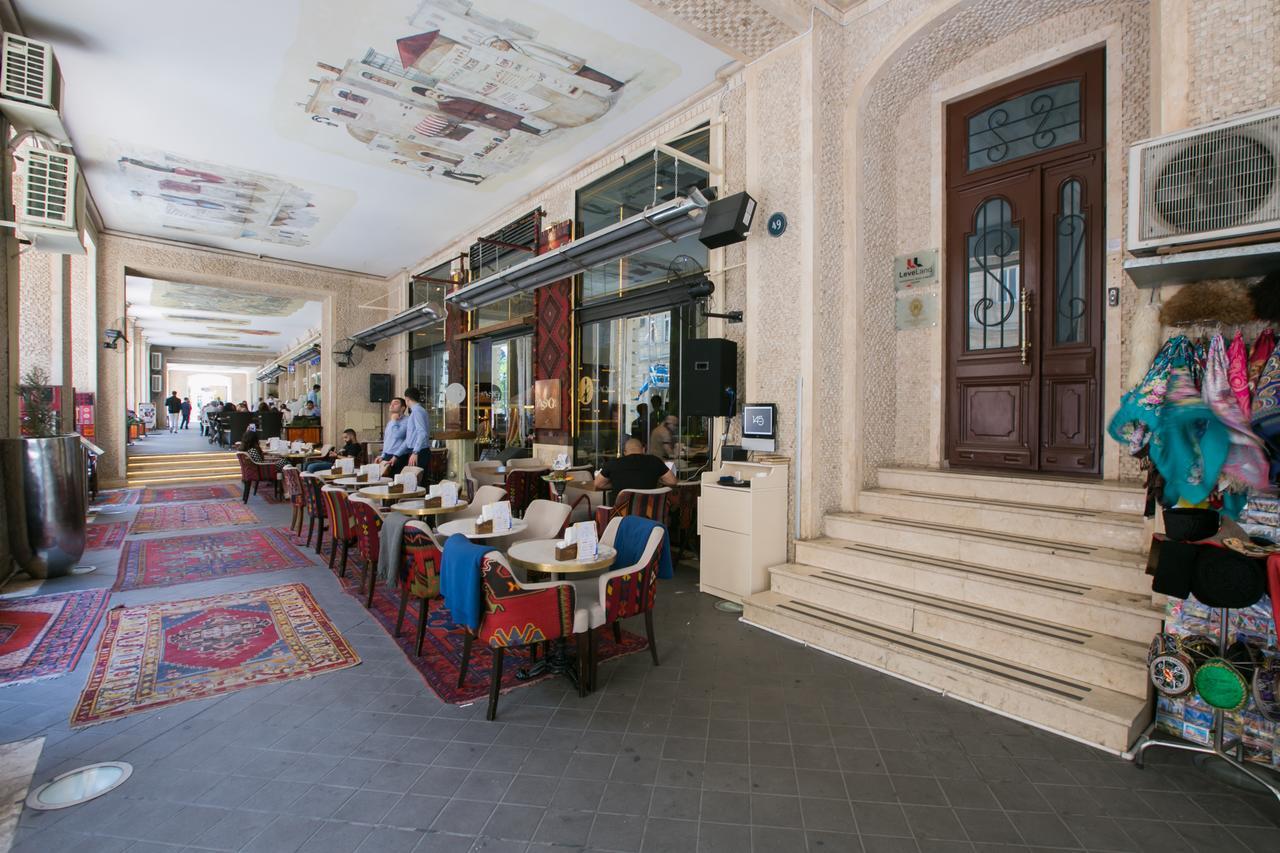 Malakhan hotel Bakoe Buitenkant foto