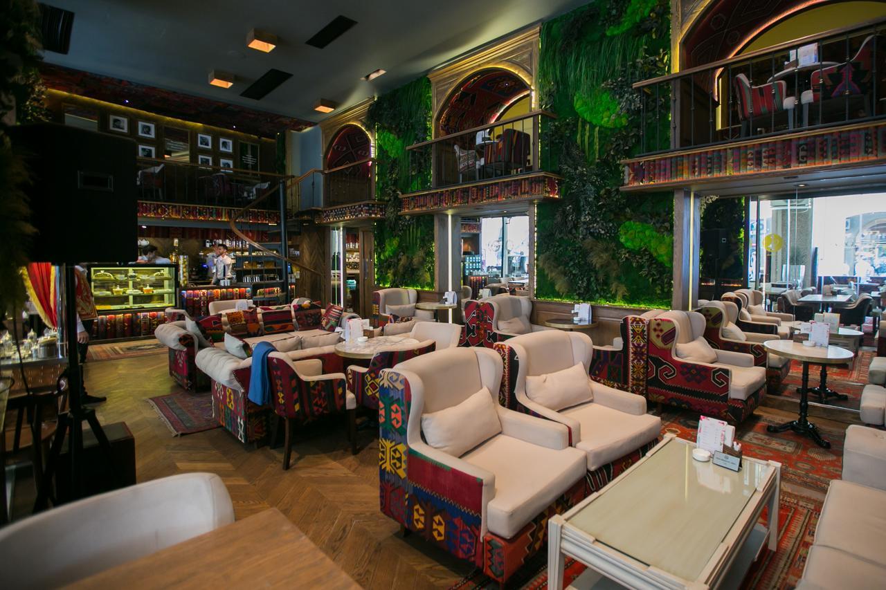 Malakhan hotel Bakoe Buitenkant foto